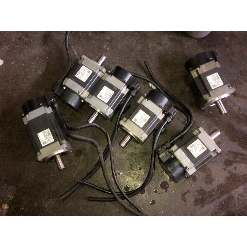 询价三菱伺服电机HG-KN23J-S100。 200W 、400议价