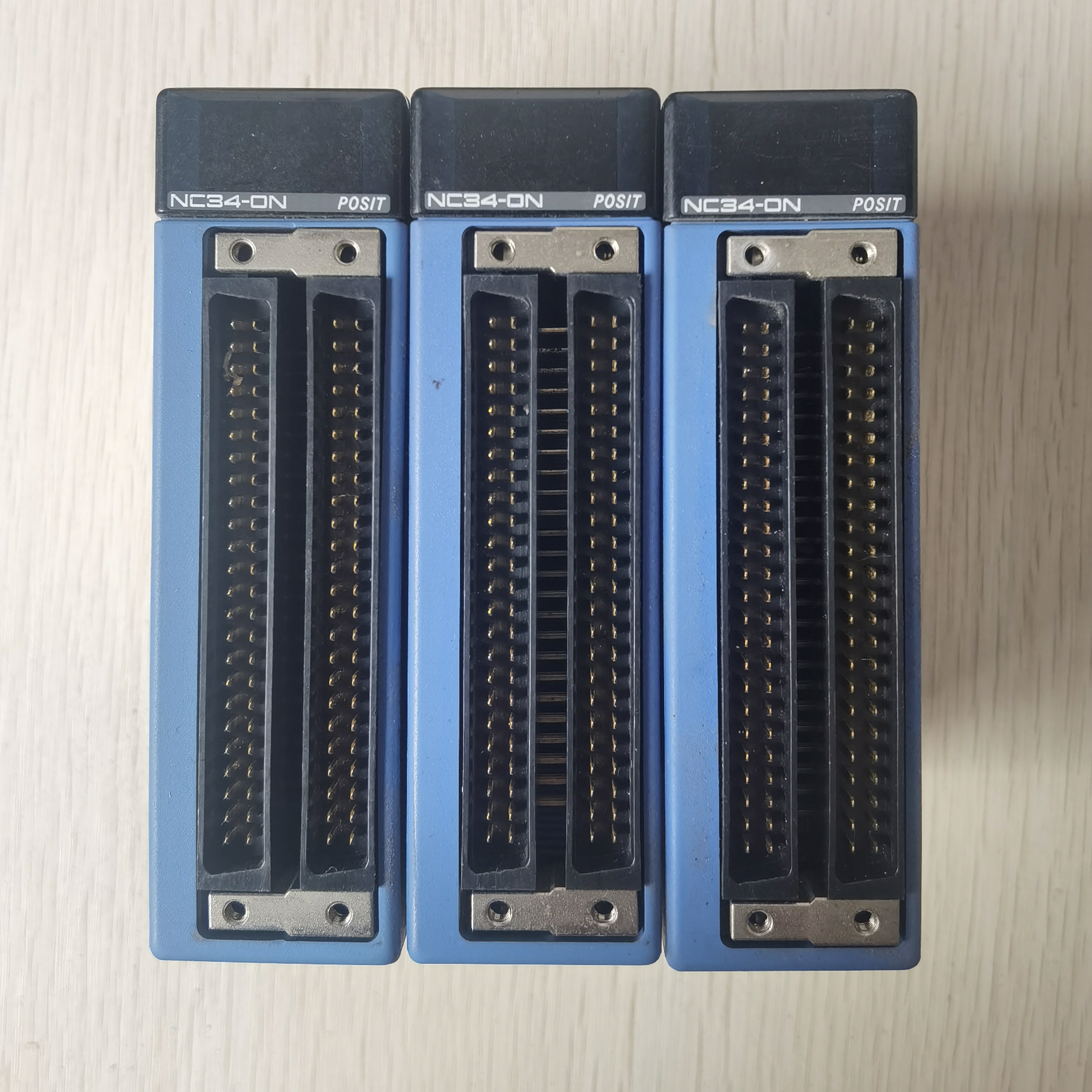 议价促 机 YOGAWA 横河 F3NC34-0N 照片