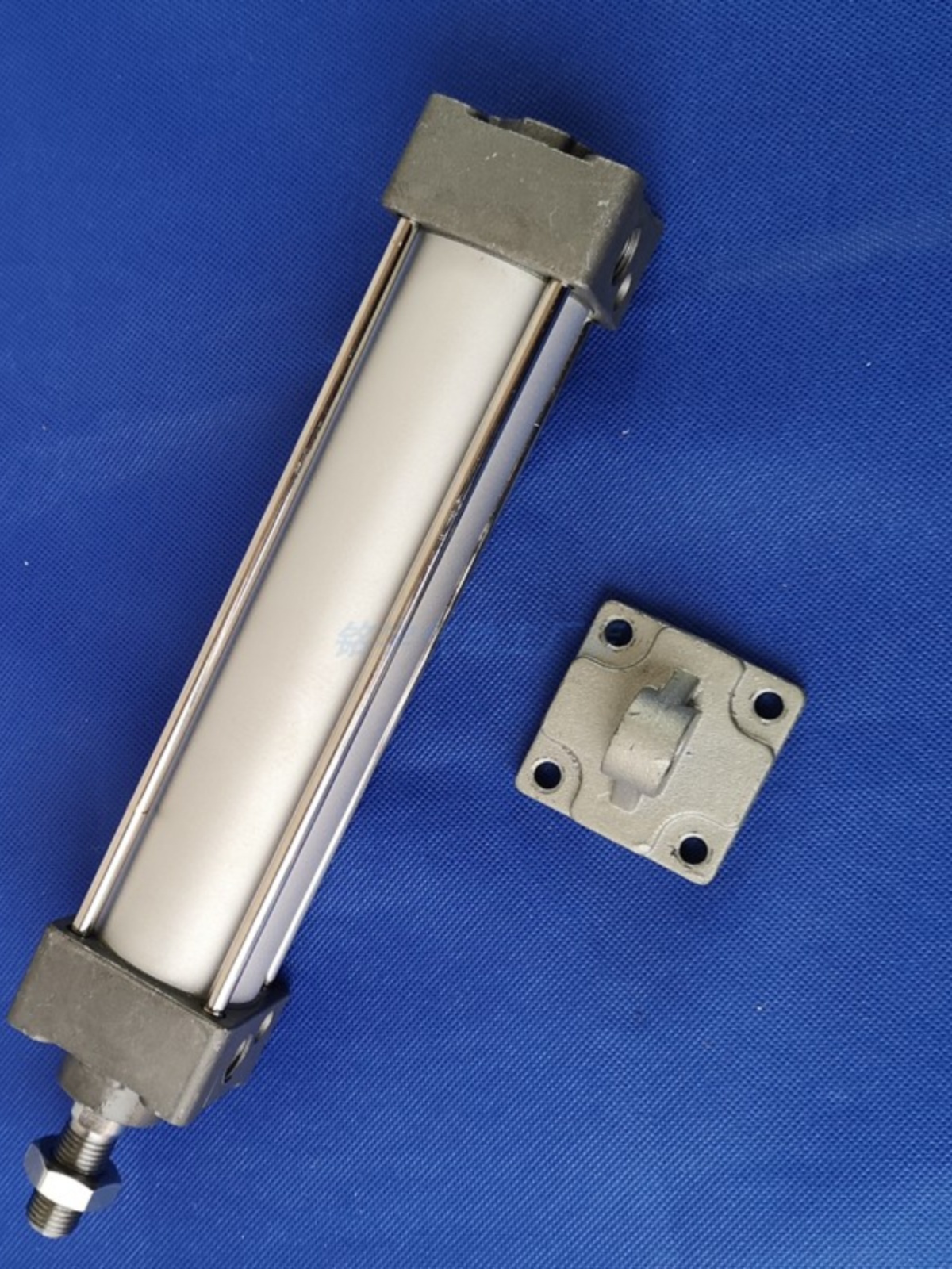 标准气缸SMC型MDBB32-75/MBB40-25/MBB40-200/MBB50-125/MDBB带磁