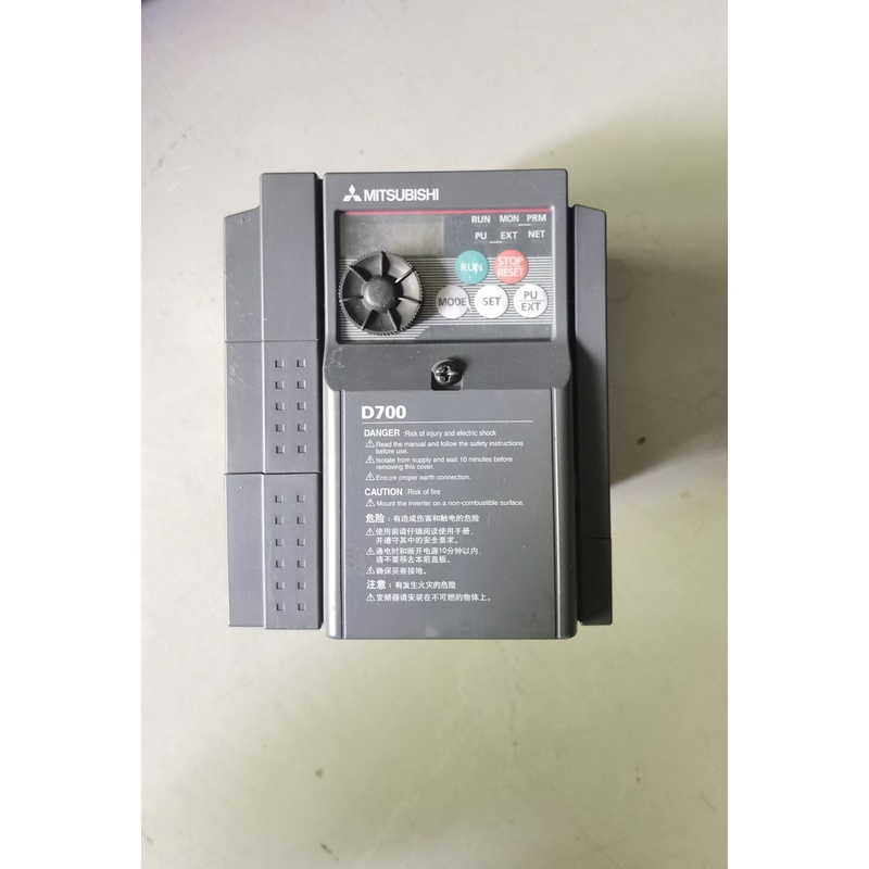 询价拆机三菱D700系列变频器 1.5KW 220V议价