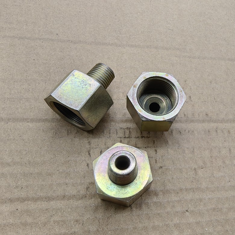 外丝转内高压铁材料接头