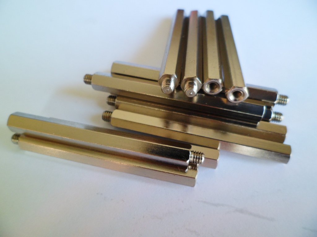 M4X57+4六角螺柱 M4外牙转M3内牙支撑柱 铁转接柱 对边6MM隔离柱