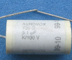 美产AEROVOX 小体积5.1uf/100V薄膜电容 脚长没用过