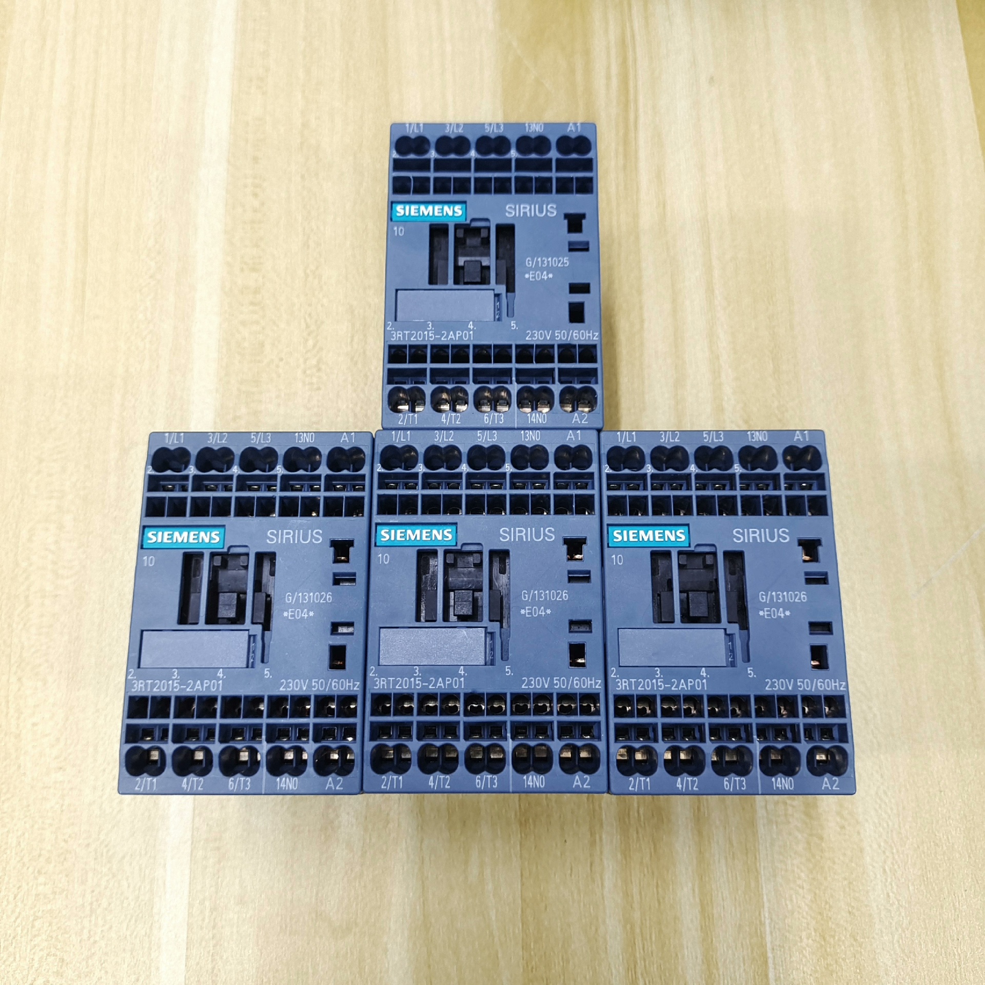 西门子3RT2015-2AP01拆机功能包好成色95新标价为议价