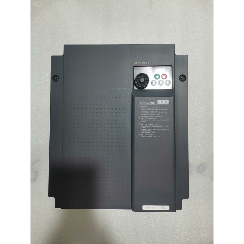 询价拆机三菱变频器D700系列FR-D720-15K，功能完好，议价