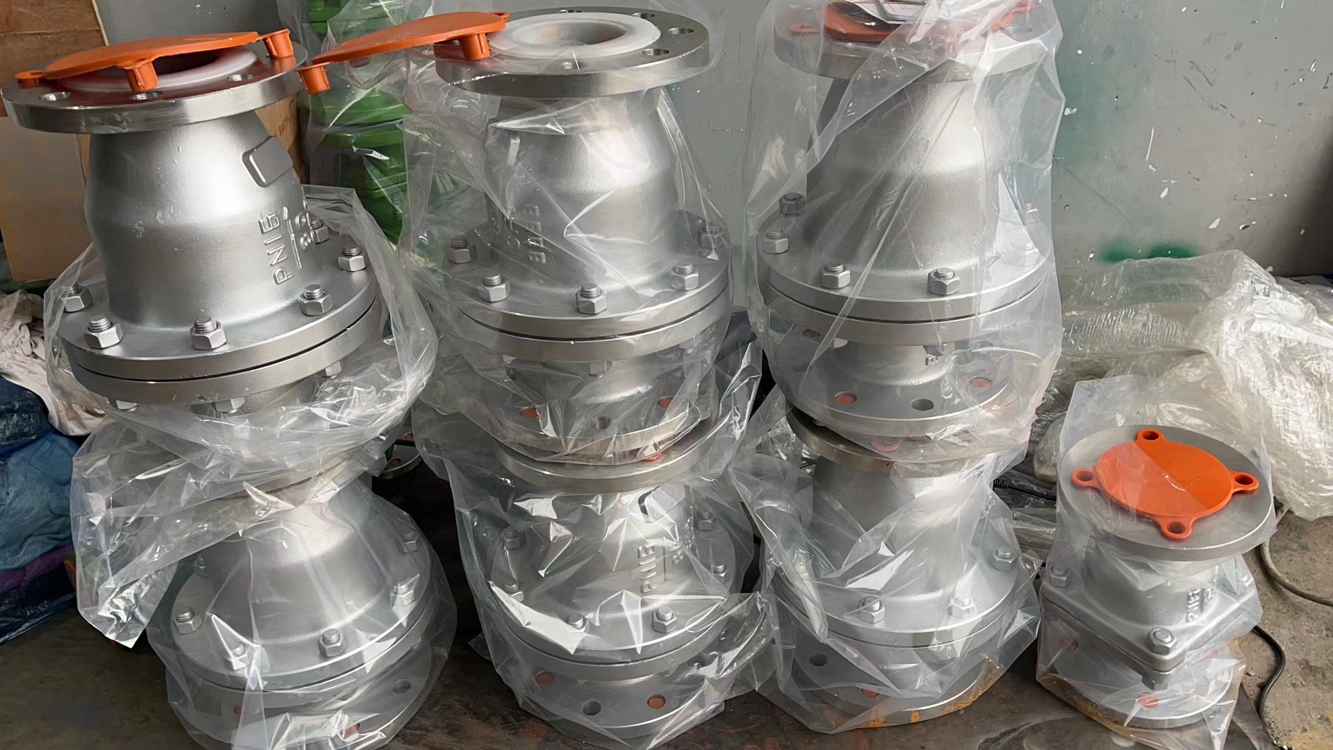 铸钢不锈衬四氟法兰旋启