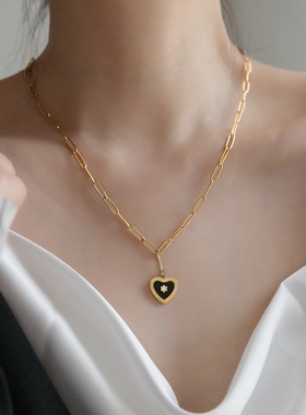 小众轻奢2024年新款黑色项链吊坠女锁骨链毛衣链小众设计感秋冬