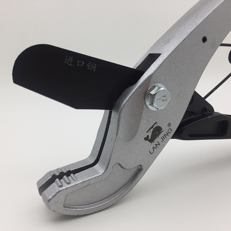 蓝鲸牌PPR剪刀32mm进口钢自动弹开铝塑管PE快剪PVC管子割刀管剪