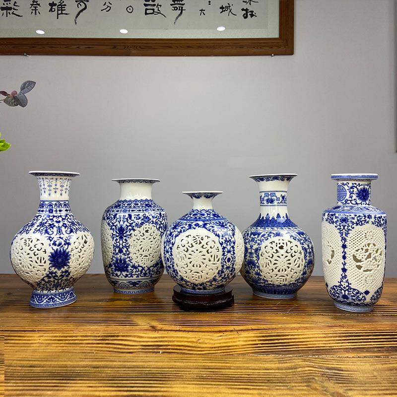 镂空青花瓷创意三件套客厅陶瓷器花瓶办公室电视柜摆件轻奢装饰品