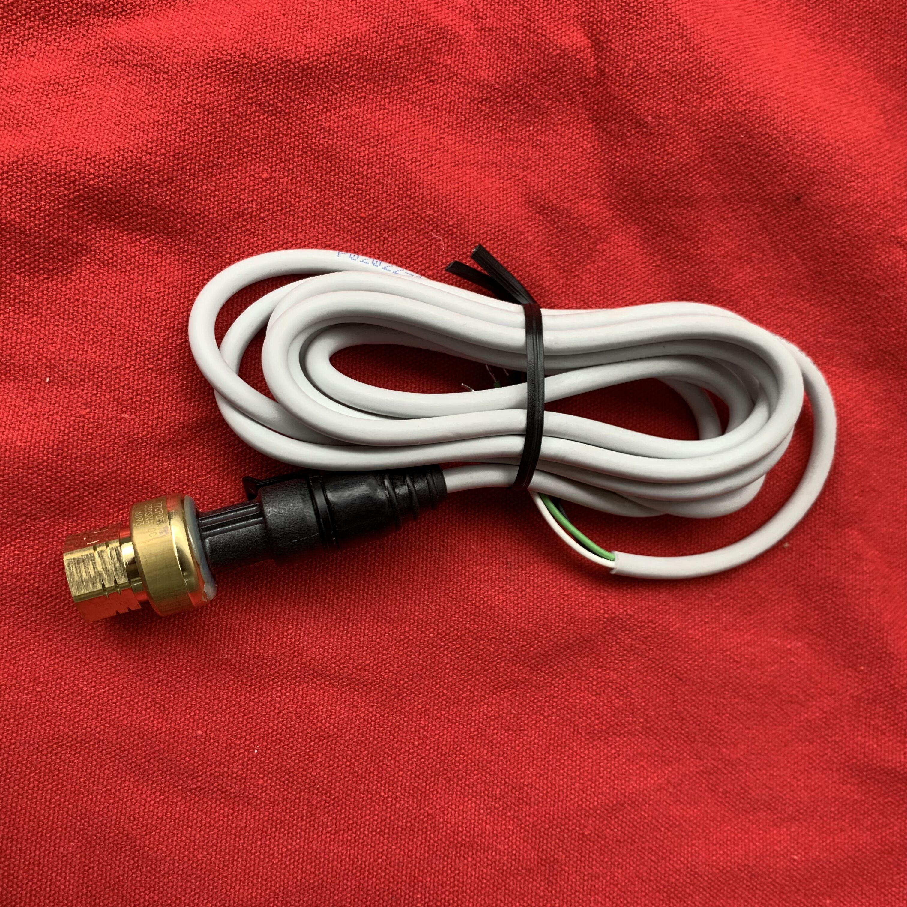 压力传感器SENSATA 77CP055M030SNAA0C  0-30BAR  4-20MA