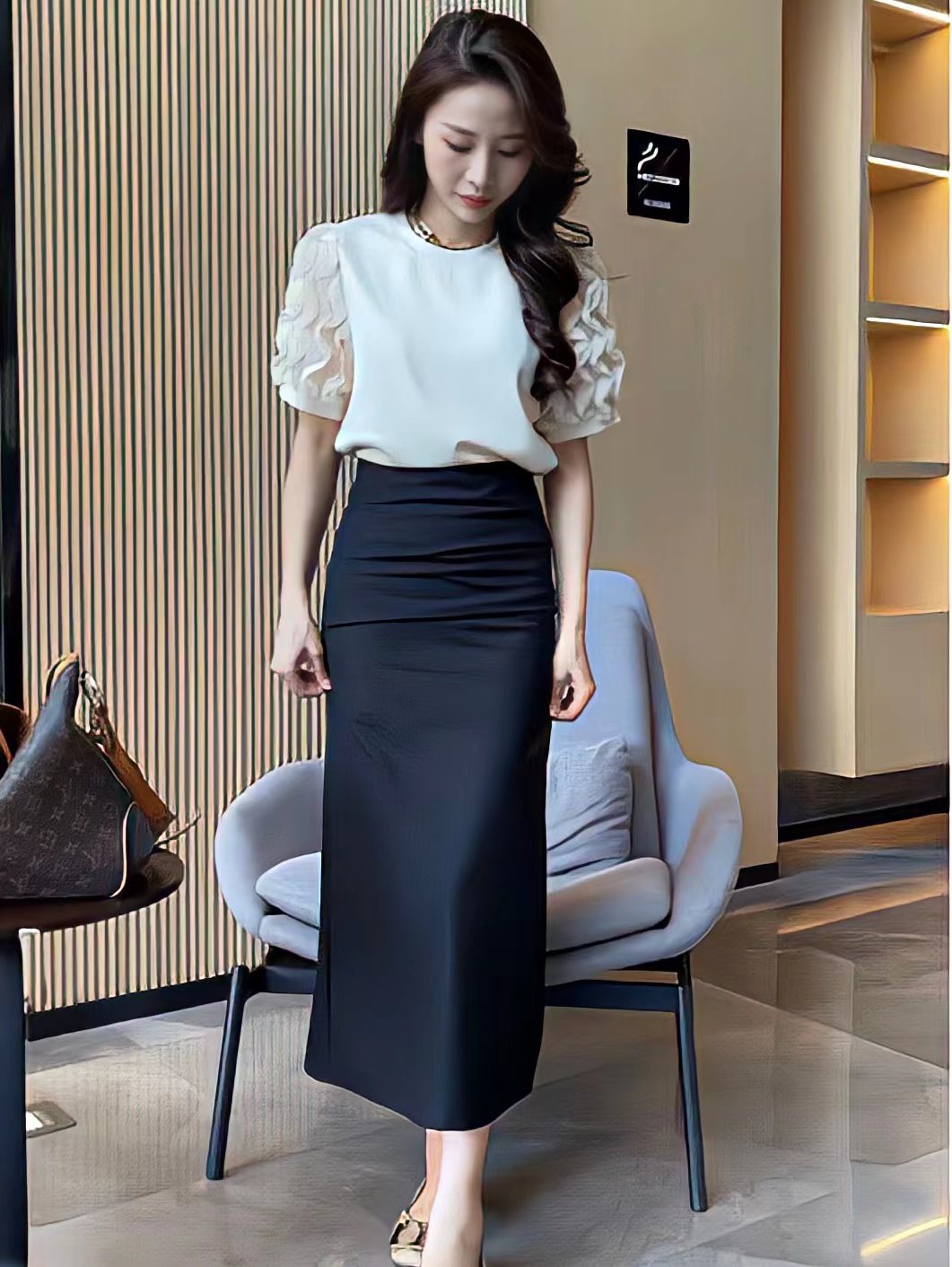 法式优雅风泡泡花边短袖t恤女夏季新款时尚气质百搭圆领纯色上衣