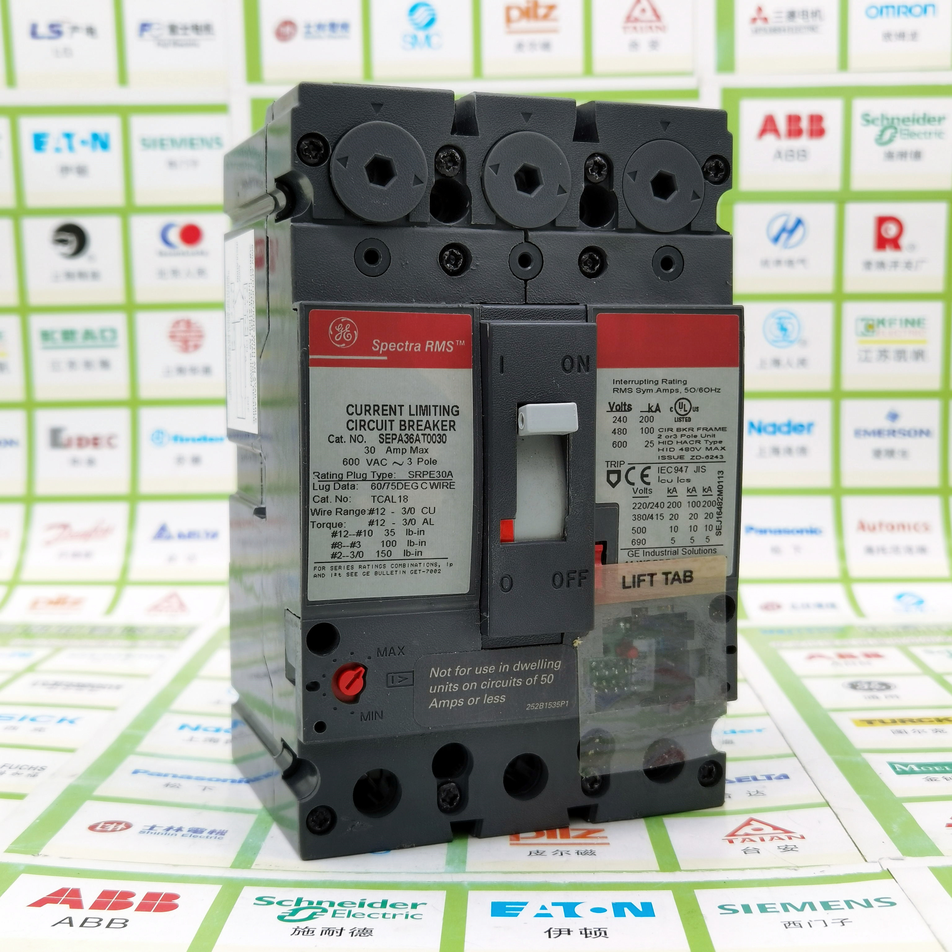 询价10年老店 美国GE通用 SEPA36AT0030 光谱设备专用断路器SRPE6