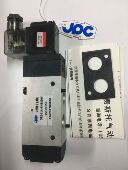 AC220当天发货 正品 JPC济南华能杰菲特SR561A RN35DW全新原装