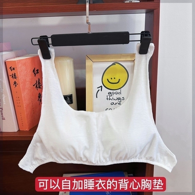 胸垫内衬自缝缝在衣服上