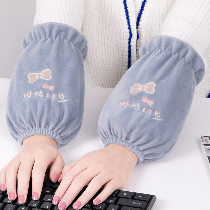 成人袖套女秋冬季可爱短款时尚防污护袖女童袖头学生羽绒服手袖筒