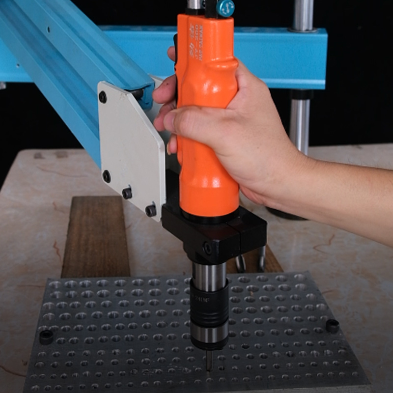 攻牙机扭力带保护攻丝夹头M3-M20电动气动台钻摇臂钻丝 攻夹头