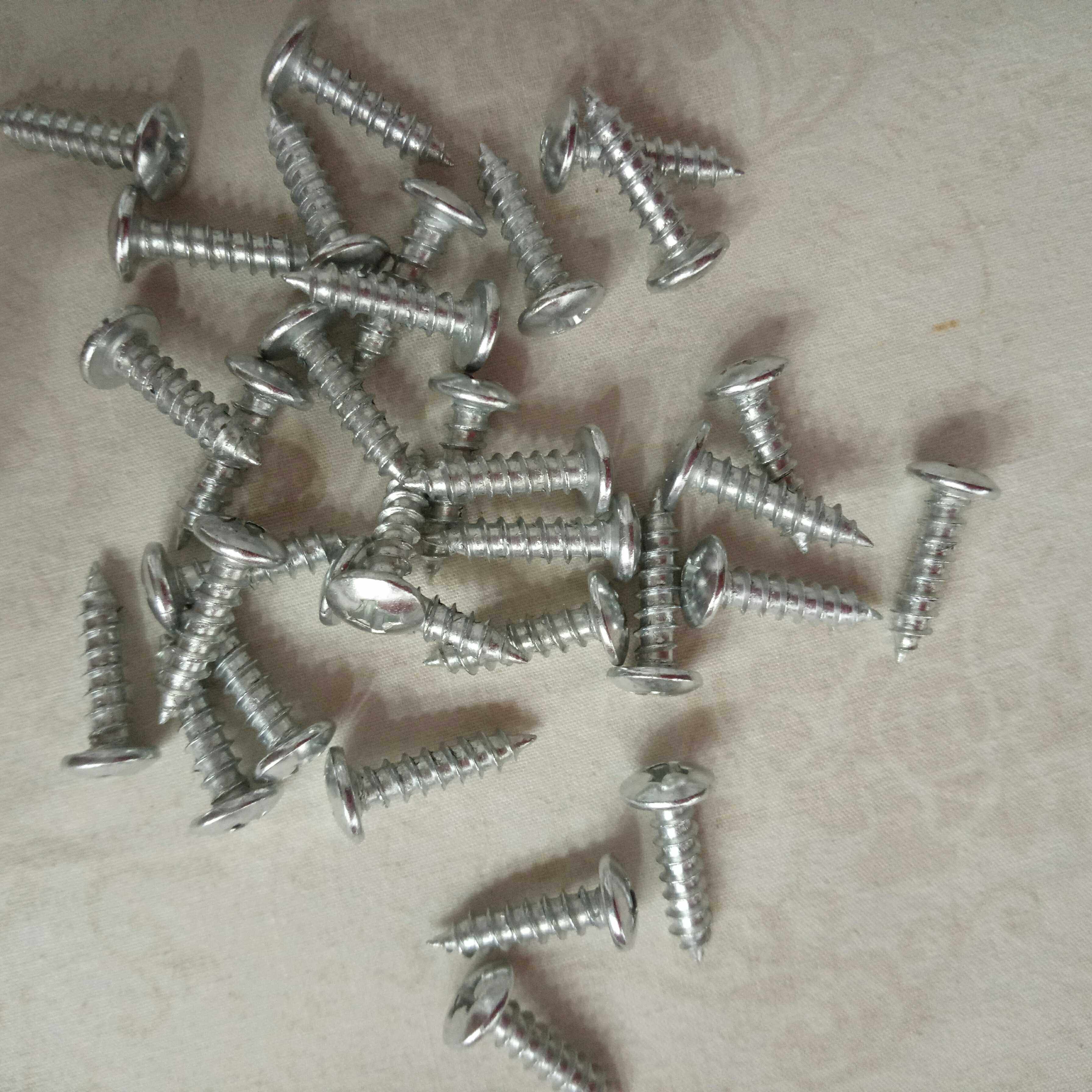 绗缝机固定夹子螺丝加硬镀锌大扁头自攻螺丝大头自攻木螺丝钉包邮