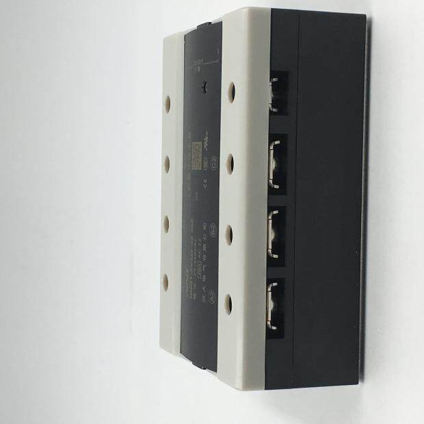 询价NNC欣大直流控制三相固态继电器NNG1-3/032F-38 25Z TSR-25DA