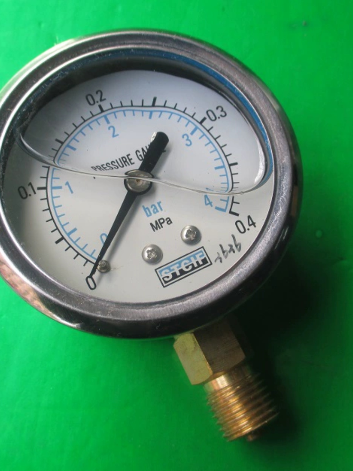 PRESSURE GAUGE STCIF 0-4BAR 0-0.4MPA 耐震压力表 油压表 60mm