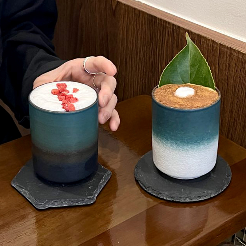 日式粗陶咖啡杯手握拿铁
