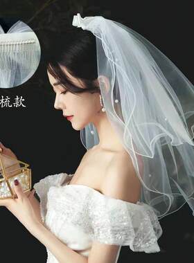 。法式短款小头纱新娘高级感韩式主婚纱头饰白色珍珠蝴蝶结双层领