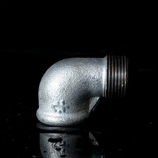 镀锌铁内外弯头90度内外丝螺纹弯头铸铁管件接头46分1寸DN20DN25