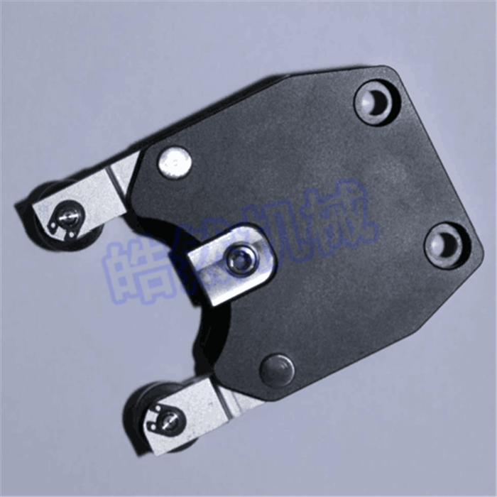 自动换刀架数控加工中心