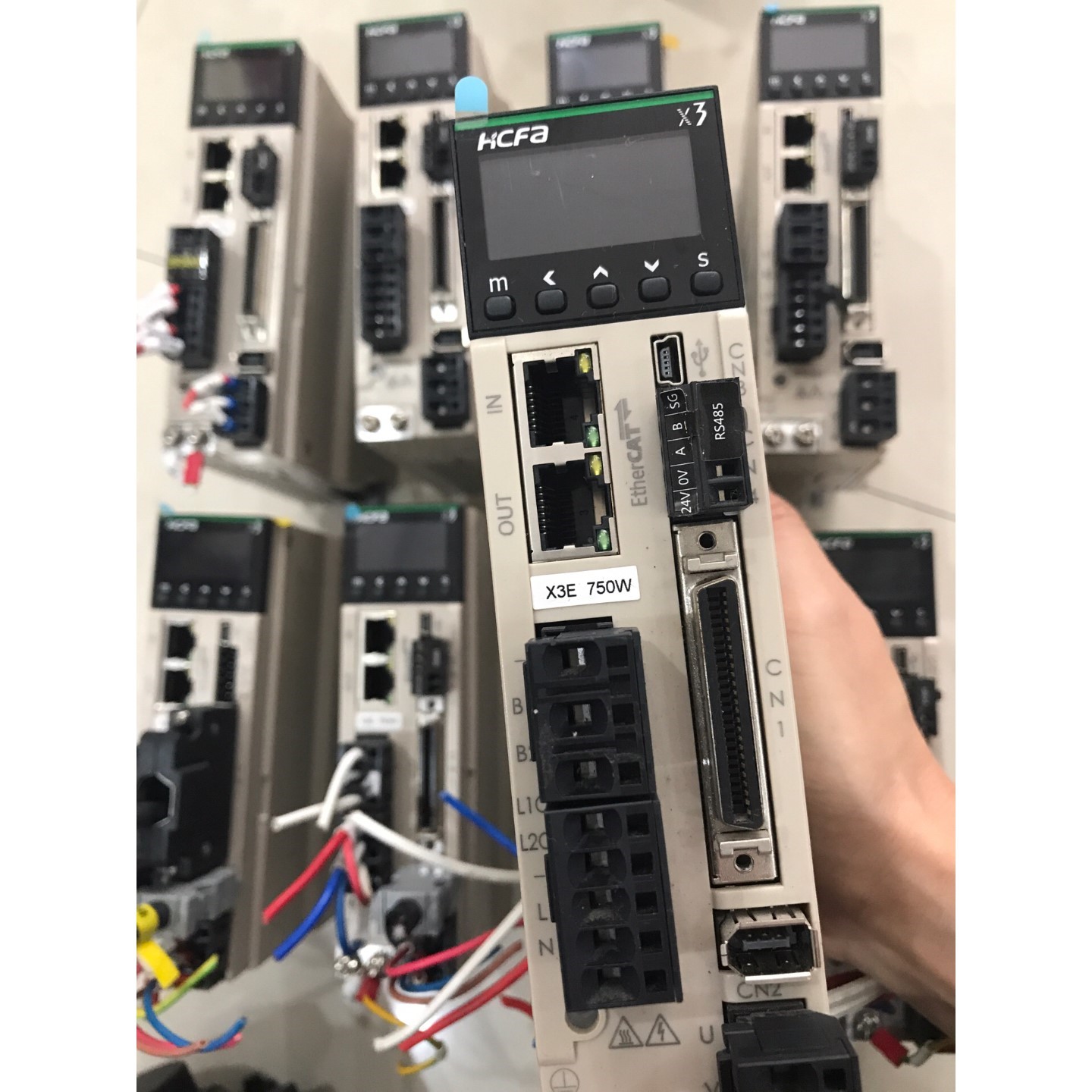 询价禾川伺服套装SV-X3EB075A-A2,750w电机SV-议价