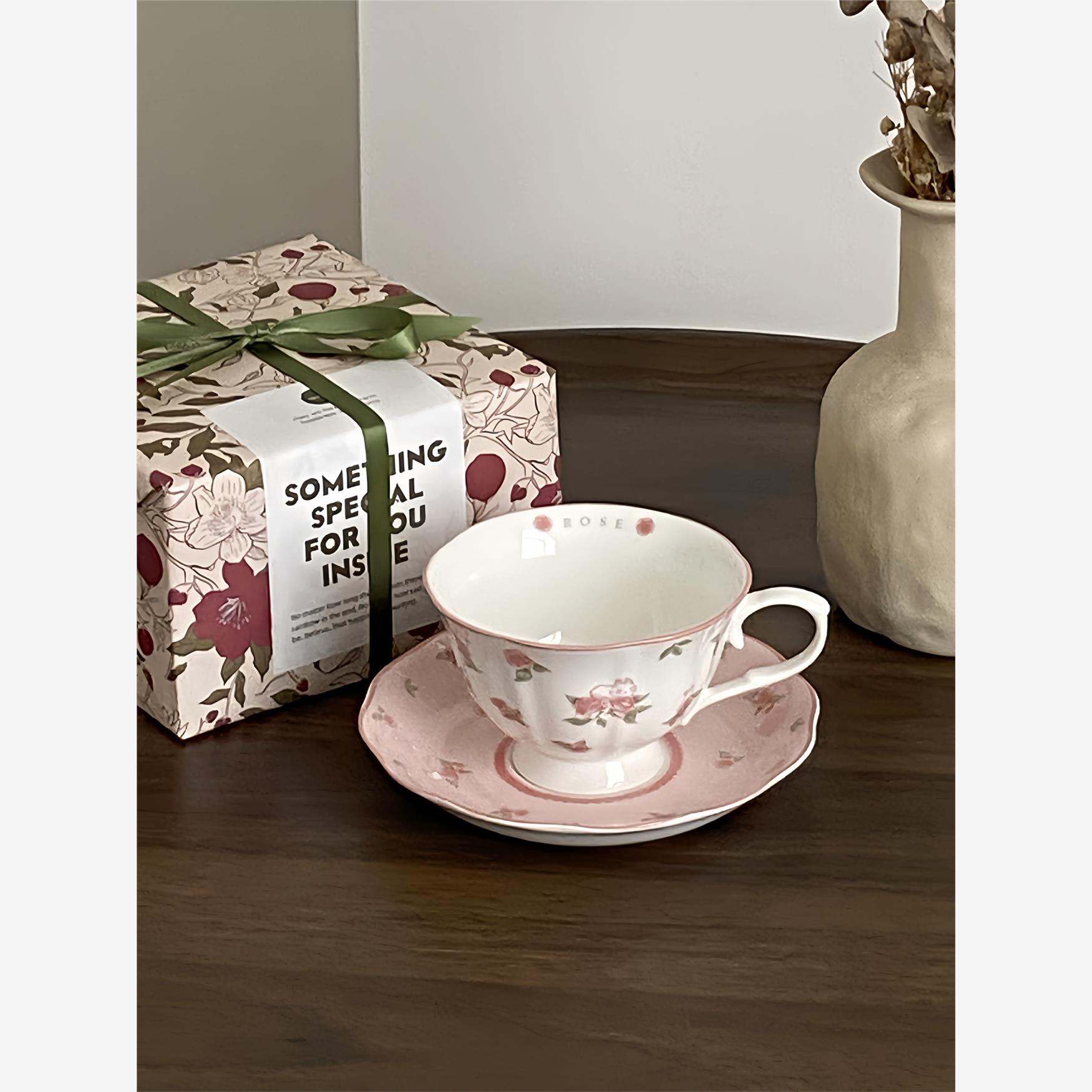 可爱兔子女生伴手礼下午茶生日礼物杯子高颜值咖啡杯碟礼盒套装