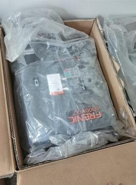 富士变频器驱动 5000VG7。型号FRN22VG7S-4D