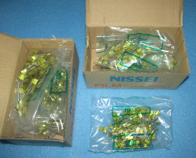 日精NISSEI  150P  750P 102 122 152P 103 123 242  0.012uf电容