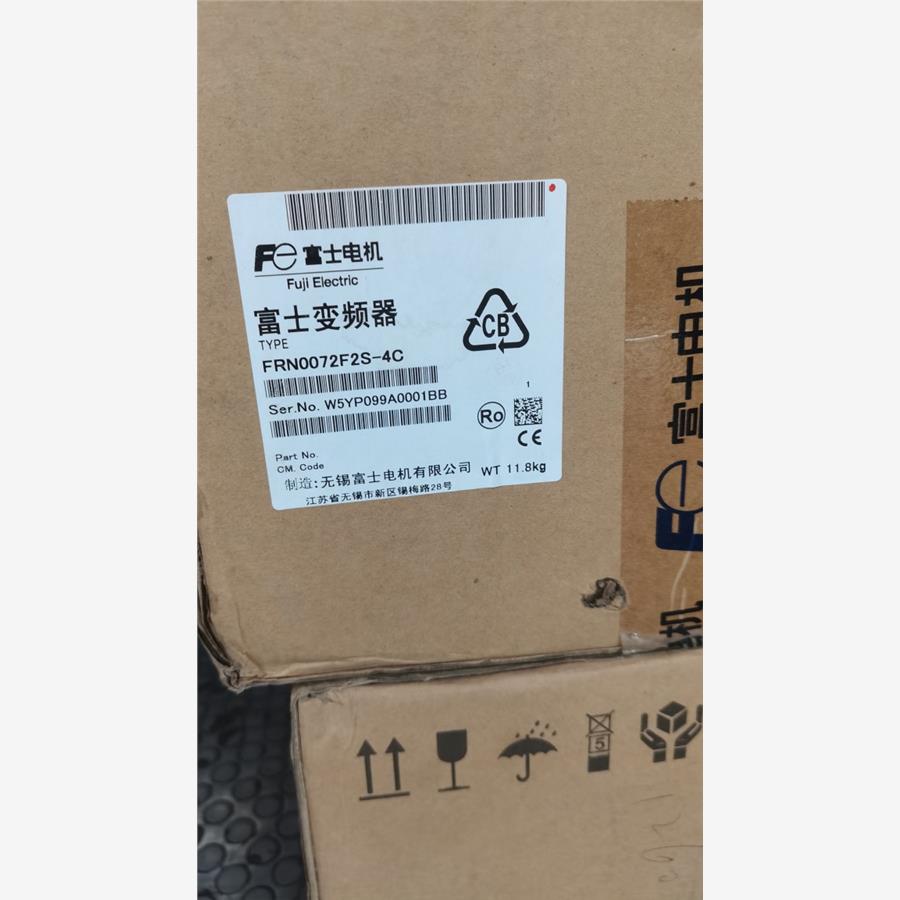 富士变频器FRN0072F2S一4C，全新的正品质保一年