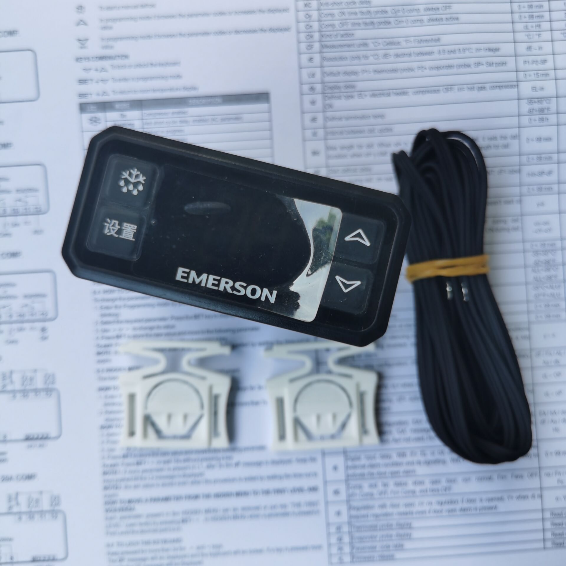 EMERSON温控器CR02CX-5N0C1