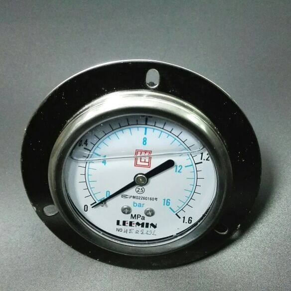 轴向带边耐震压力表黎明