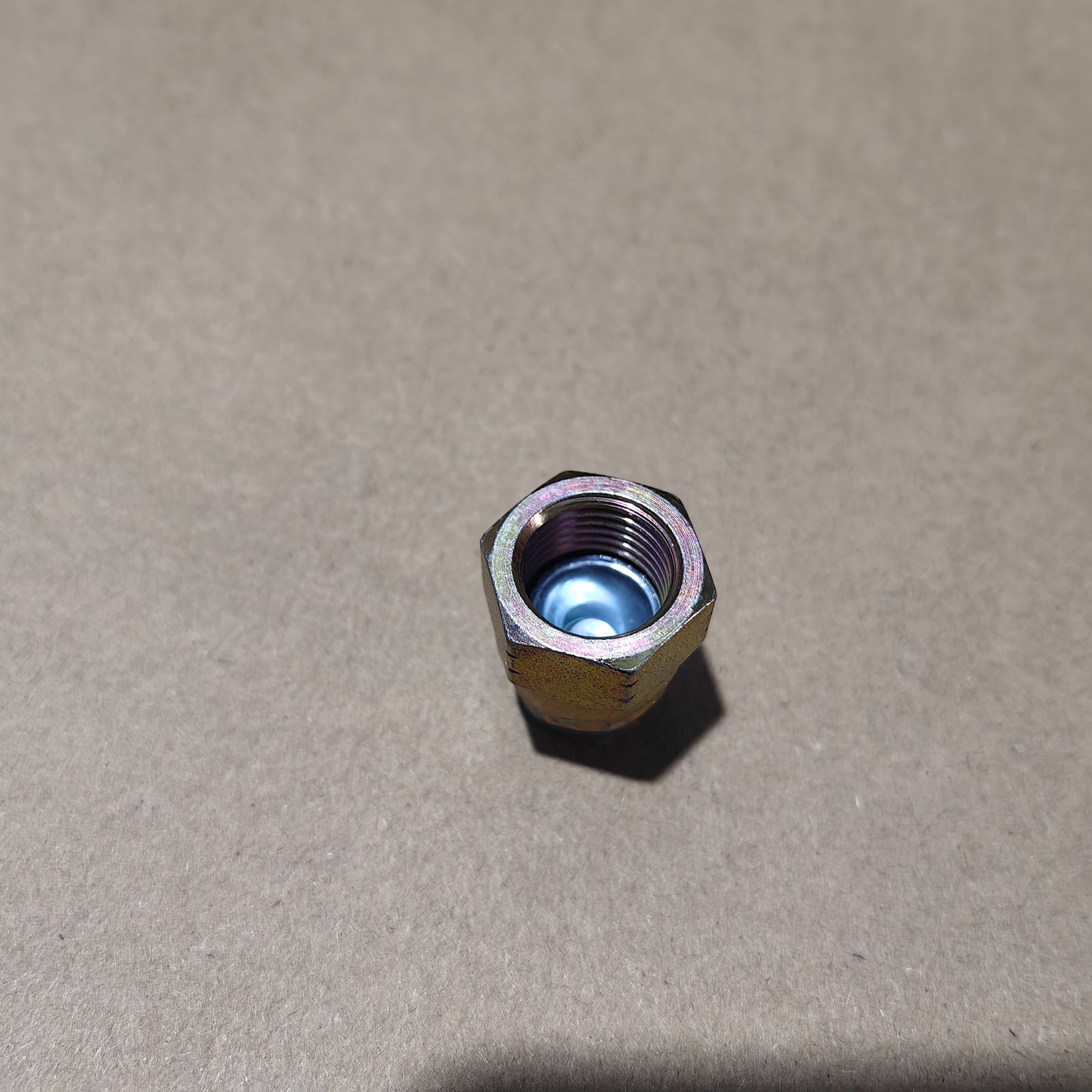 内丝喇叭口堵头美标型铁