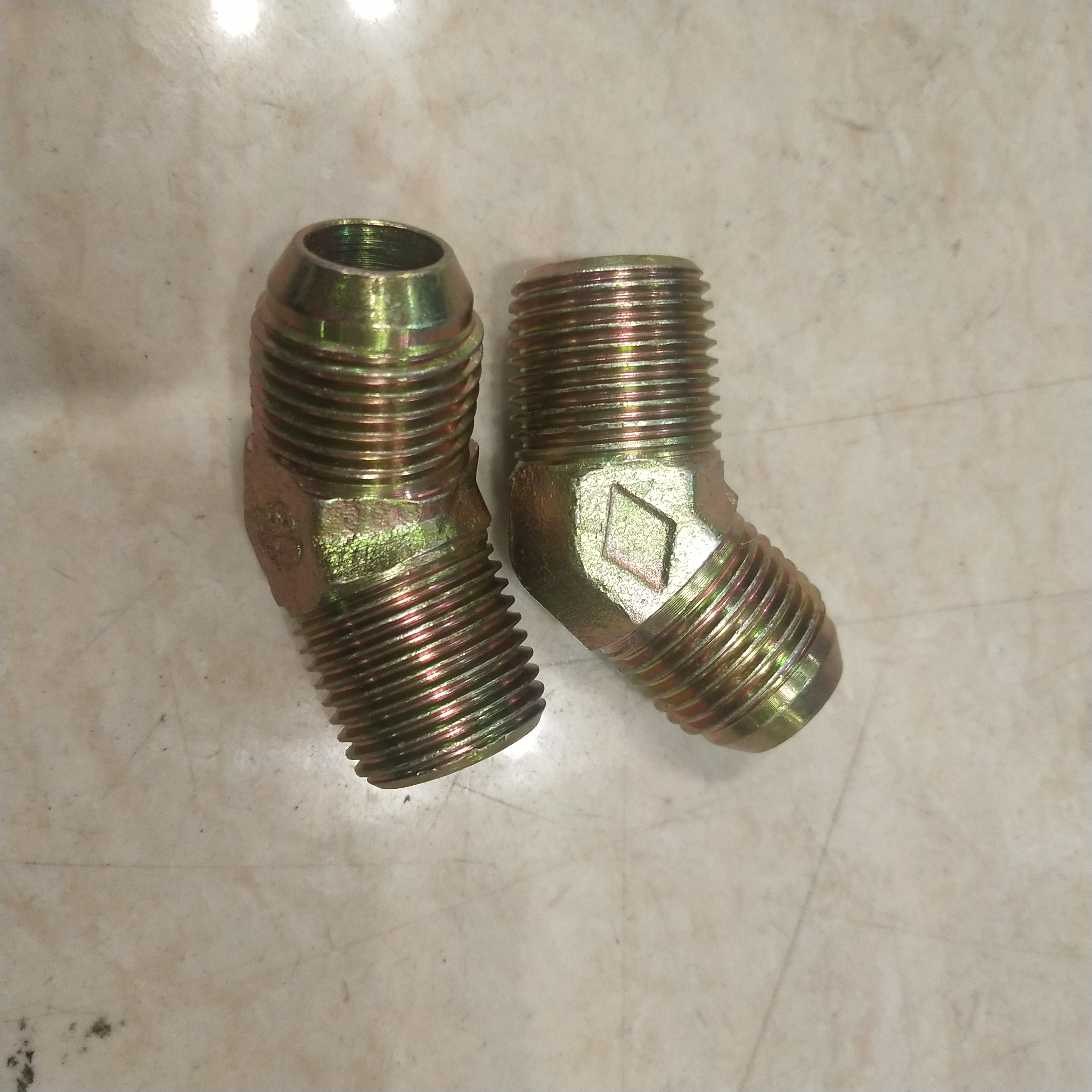 度弯头转美标又型高压油