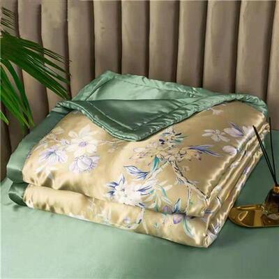 Summer Blanket Ice Silk Quilt Cool Feeling Nap Knee Air Cond