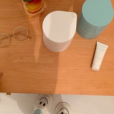 Children's hair accessories receive a case are multilaye