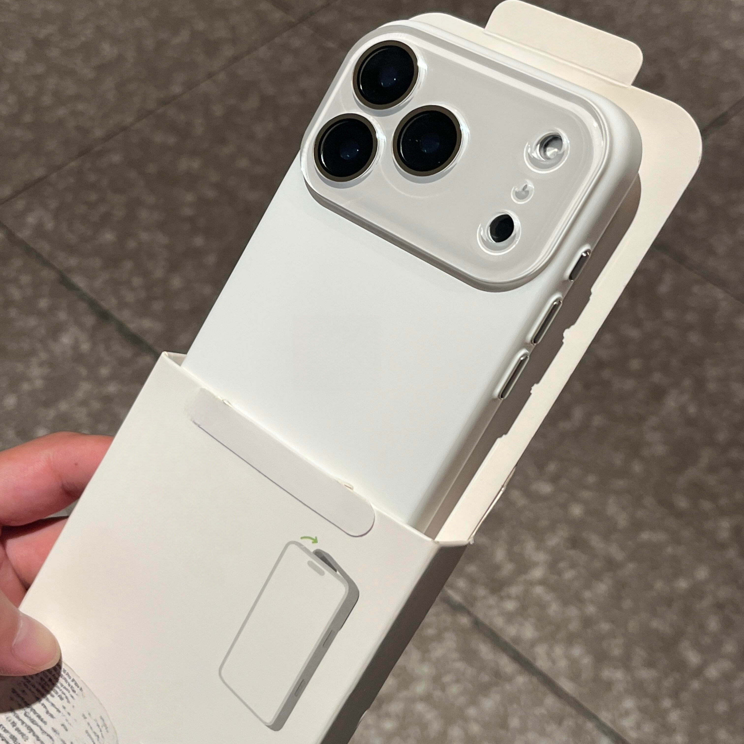白月光~肤感超薄适用苹果17Promax手机壳iPhone16/15pro简约情侣款14plus水晶护镜iphone13全包镜头12纯色11