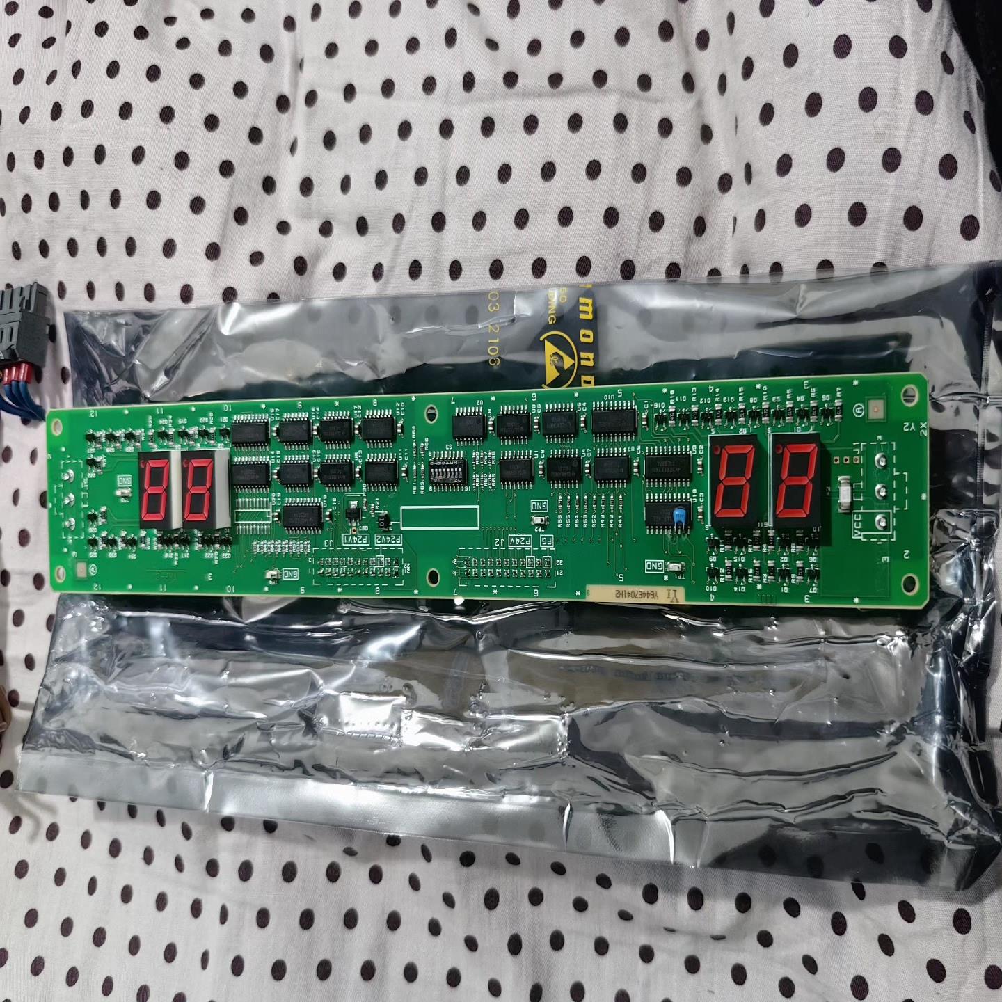 ADVANTEST爱德万 BLJ-029527  Y644E