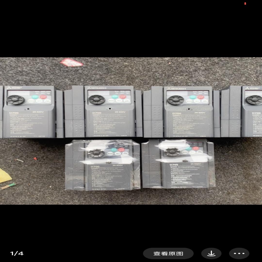 FR-D740-2.2K-CHT. 4台。   FR-D