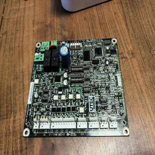 开利压缩机保护板32GB500402EE