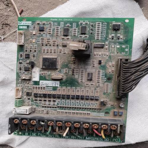 （设备配件） 15 主板-变频器电源板CPU士林SF040kw主板