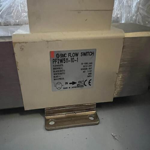 日本smc流量器PF2W511-10-1  成色新 没有擦