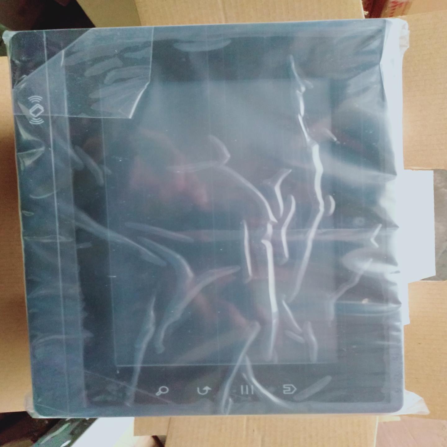 全新IEI工业一体触摸屏 IKARPC-07A-A8-R10