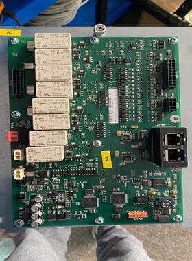 （设备配件）c4板库卡机器人00161116安全