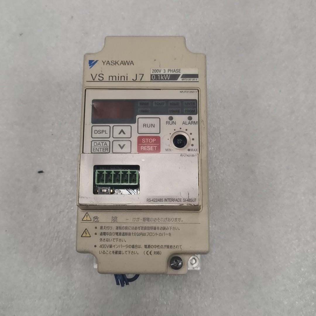 安川变频器ⅤS  mini J7   电压3相200
