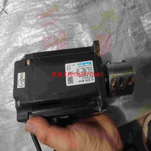 【荣强工控】三协750W伺服电机MH751N2KA13实物拍摄，功能正常