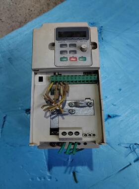 [德峰]海利普变频器，型号HLPNV04D043A，4Kw，拆机件，