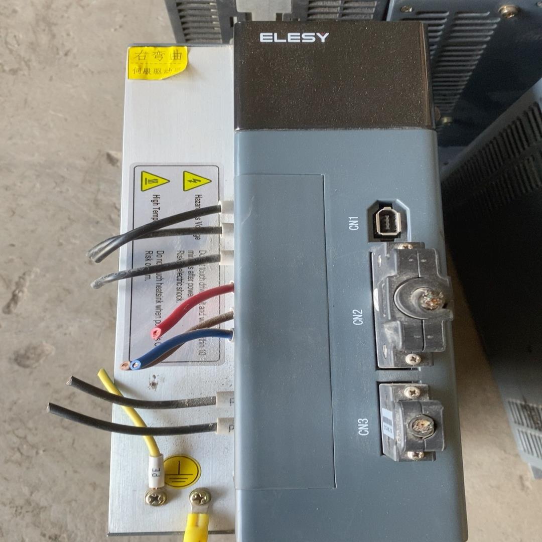 [德峰]伊莱斯伺服驱动器 ESDC-075DP两个，ESDC-030